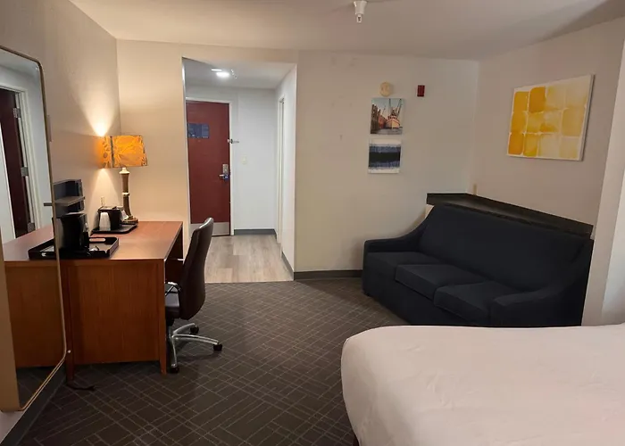 Comfort Suites Near Mcas Beaufort